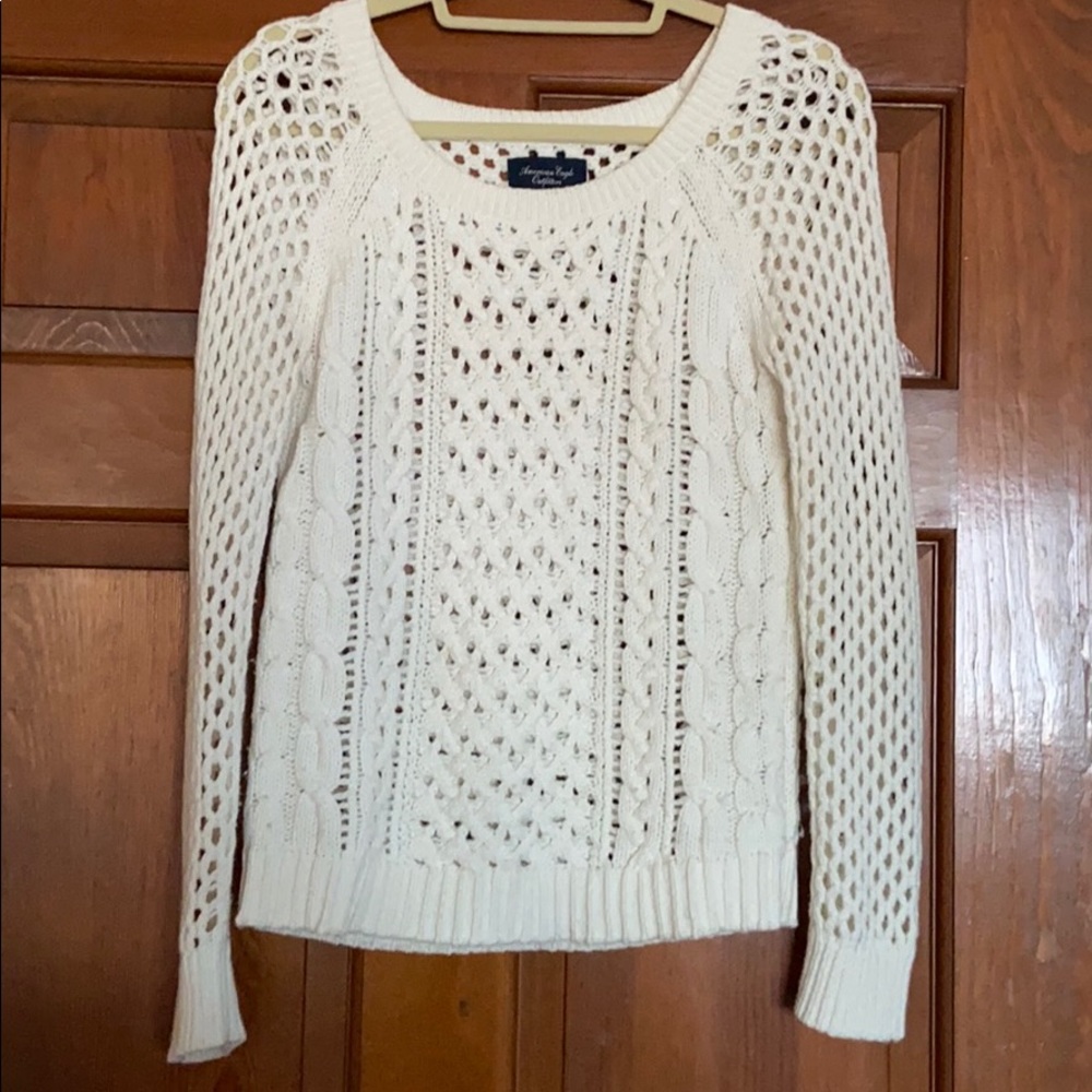 American Eagle Sweater